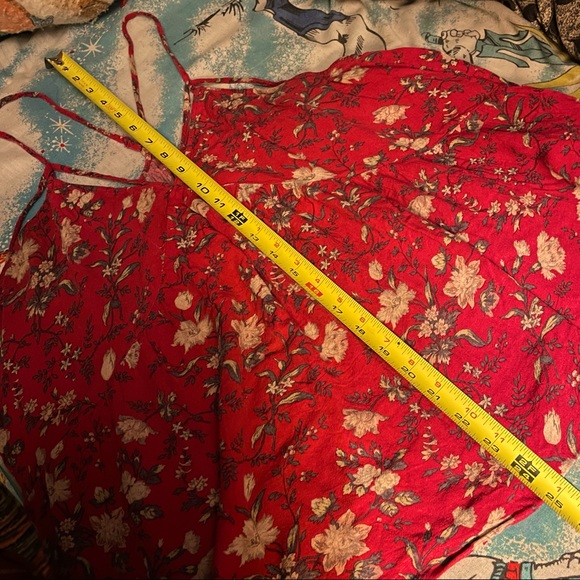 🌼💫🌺 3 Pack of AEO Tanks 🌺💫🌼 - Picture 8 of 16